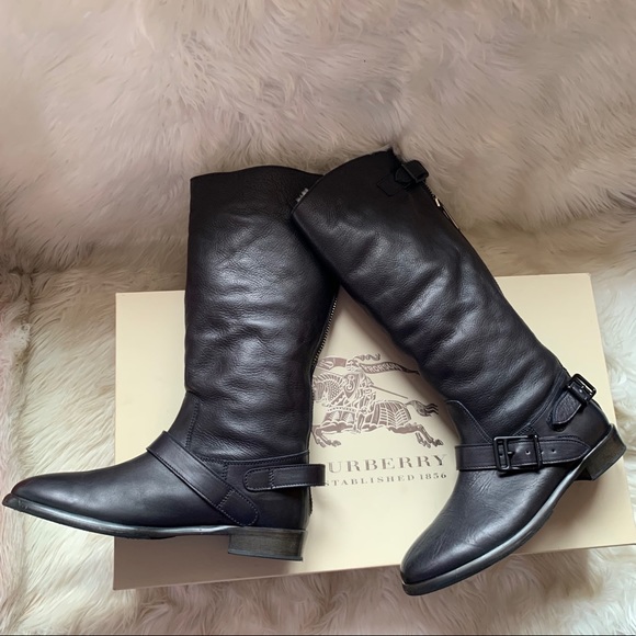burberry shearling boots